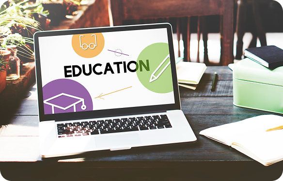 Individual course creators - online education service illustration